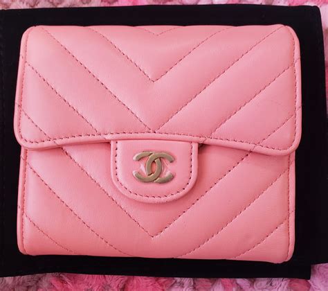 coral chanel wallet